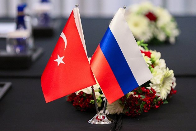 Министр энергетики Турции: контракты с Россией по газу долгосрочные, учитывают мировые цены