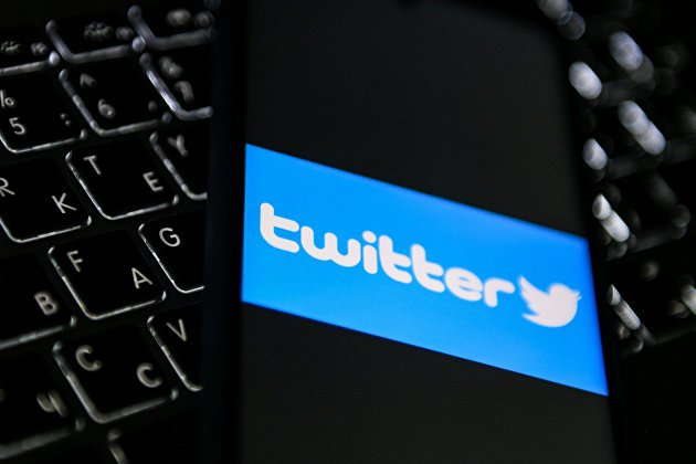 Twitter не нашел у себя "дезинформации России", но уступил давлению властей США