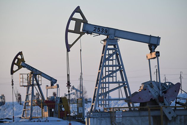 Цены на нефть замедляют рост после решения Saudi Aramco по отпускным ценам в феврале