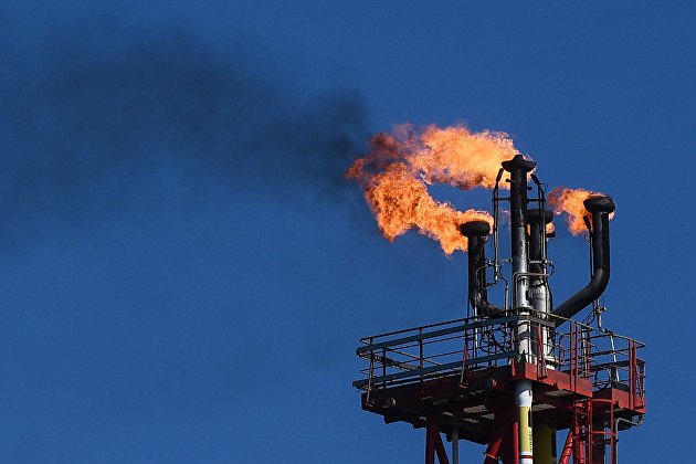 Минфин: при падении цены на нефть до $50 бюджет недополучит свыше двух триллионов рублей