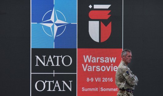National Review: попытки Украины вовлечь НАТО в конфликт с Россией угрожают распадом альянса