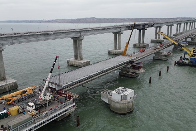 Хуснуллин: все пролеты автодорожной части моста установят уже в феврале