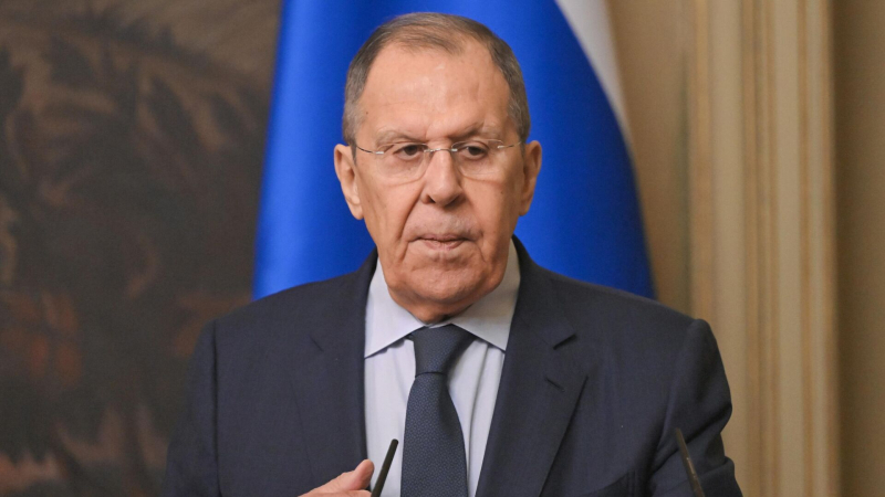 Россия открыта к диалогу со всеми странами - Лавров