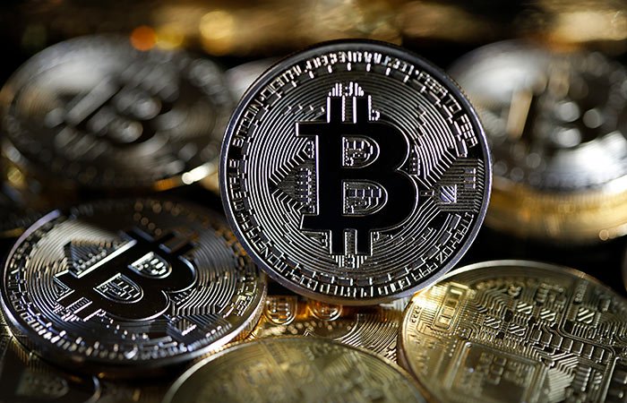 Криптовалютный карточный домик с фундаментом из обмана. Обзор