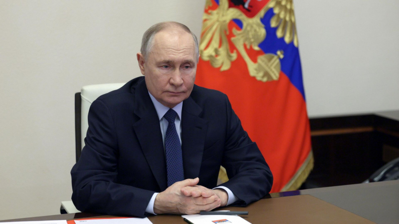 Путин поручил Совбезу обсудить дополнительные меры борьбы с терроризмом
